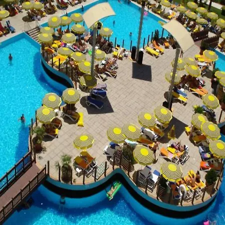 Курортный комплекс Alaiye & 5*